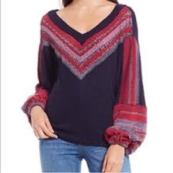 Free People Copenhagen thermal crochet knit top balloon sleeve navy red NWT M - Picture 9 of 9